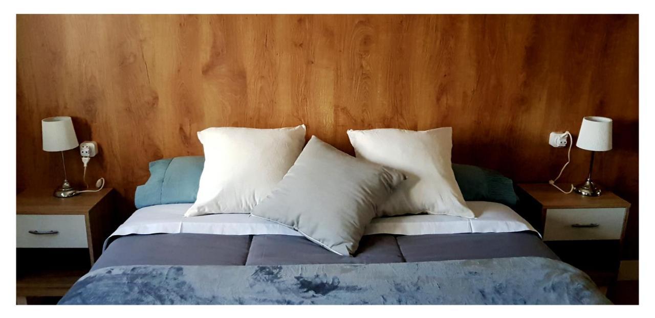 Apartamento Holidays In アインサ エクステリア 写真